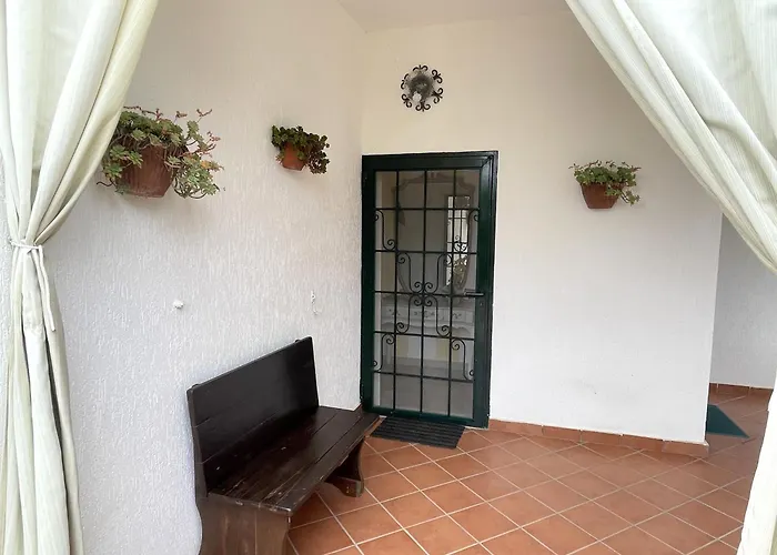 Santa Venardia Bed & Breakfast 3*