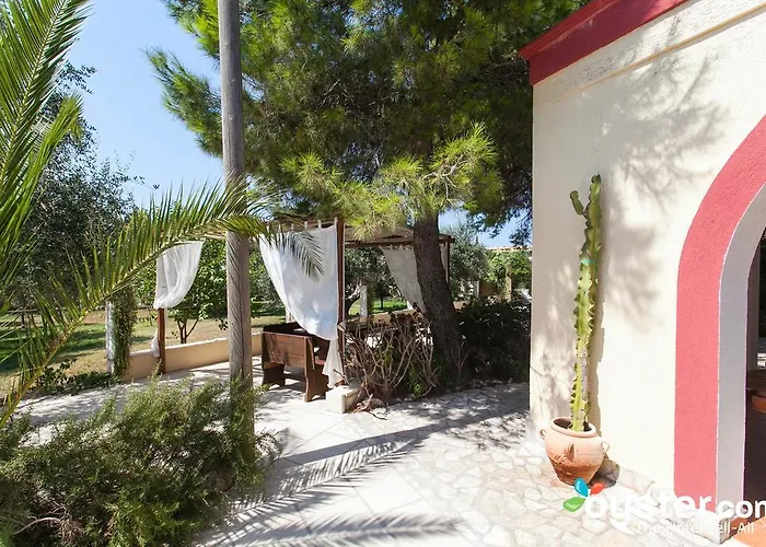 Bed & Breakfast Santa Venardia 3*